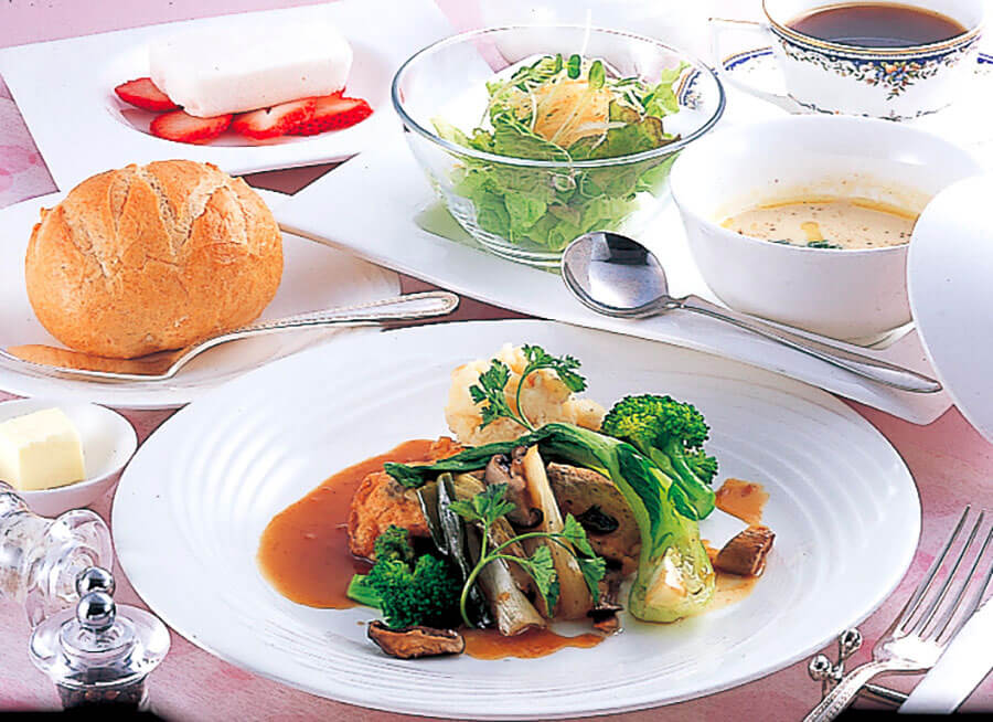 ダイニングカフェ彩のランチのイメージ写真