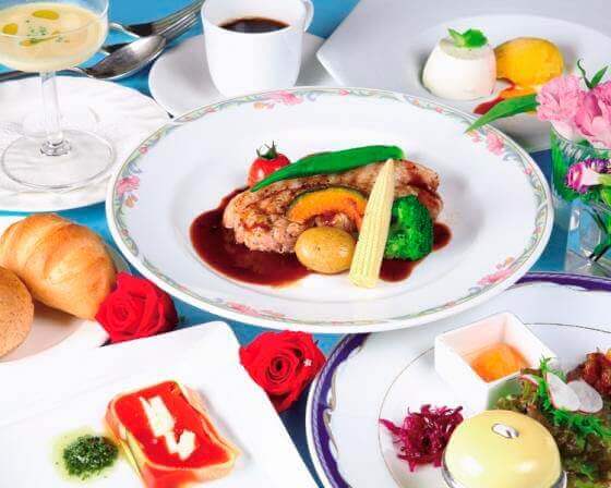 フランス料亭七彩のランチのイメージ写真